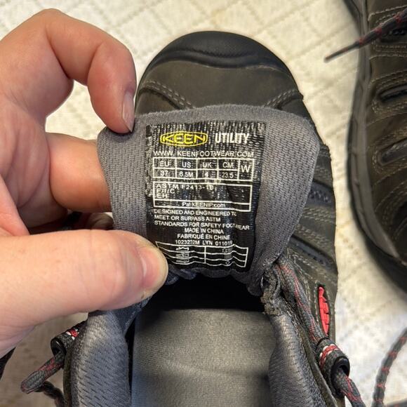 Keen Athletic Shoes Gray and Pink with Steel Toe & Dr Scholls Inserts - Picture 2 of 10